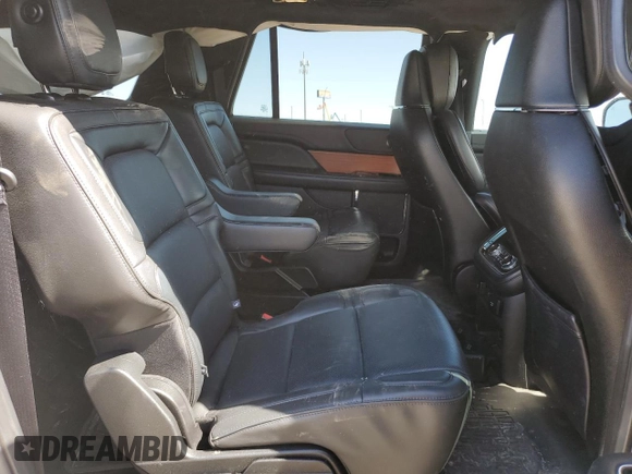 2018 Lincoln Navigator Select with VIN 5LMJJ3JT3JEL22480, listed as a Copart auction lot 51052065 with 96,120 mi miles and Salvage title. Bid and sale history available at DreamBid. Image 11.