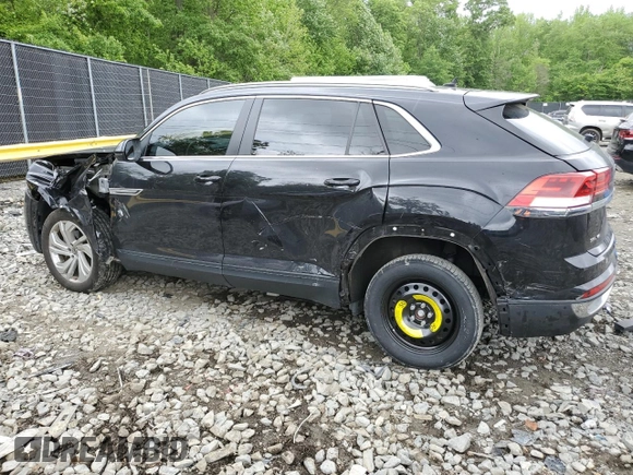2021 Volkswagen Atlas SEL with VIN 1V2BE2CA7MC213069, listed as a Copart auction lot 55888815 with 45,712 mi miles and Salvage title. Bid and sale history available at DreamBid. Image 2.