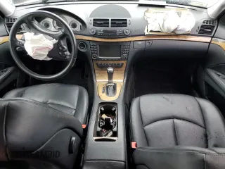 2008 Mercedes-Benz E-Class Luxury 3.5L with VIN WDBUF56X68B332959, listed as a Copart auction lot 51344265 with 0 mi miles and Salvage Title. Bid and sale history available at carsss.com. Image 8.