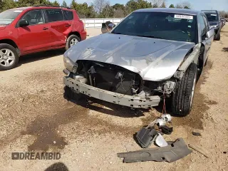 2013 Dodge Charger SE z VIN 2C3CDXBG4DH689616, wystawiony jako Copart lot #52802325 z przebiegiem 91 471 mil mil oraz Szkoda całkowita • Salvage title. Historia ofert i sprzedaży dostępna na DreamBid. Obrazek 14.