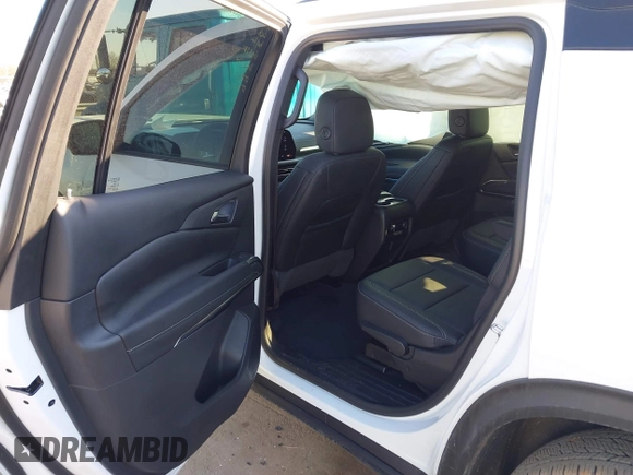 2024 Chevrolet Traverse FWD LT with VIN 1GNERGKS0RJ153334, listed as a IAAI auction lot 41415616 with 8,340 mi miles and . Bid and sale history available at DreamBid. Image 8.