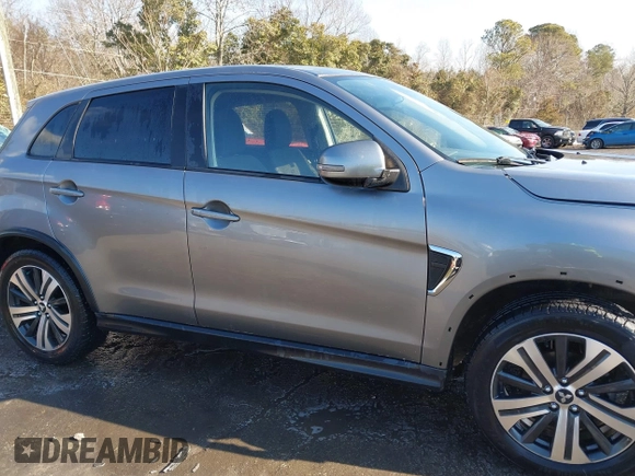 2020 Mitsubishi Outlander Sport ES 2.0 with VIN JA4AR3AU6LU020225, listed as a IAAI auction lot 41406233 with 95,885 mi miles. Bid and sale history available at carsss.com. Image 13.