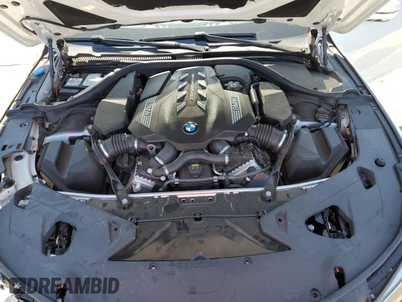 2019 BMW 8 Series M850i xDrive with VIN WBABC4C56KBJ35745, listed as a Copart auction lot 47300595 with 25,996 mi miles and Salvage Title. Bid and sale history available at carsss.com. Image 11.