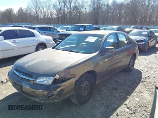 1998 Nissan Altima XE with VIN 1N4DL01D3WC239095, listed as a IAAI auction lot 41416191 with 173,071 mi miles. Bid and sale history available at carsss.com. Image 2.
