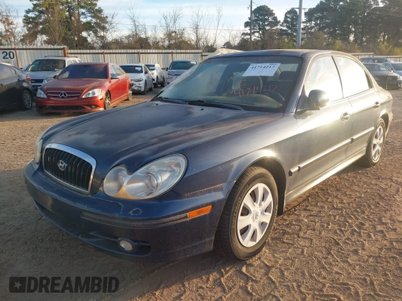 2003 Hyundai Sonata with VIN KMHWF25S93A887316, listed as a IAAI auction lot 41714217 with 299,890 mi miles. Bid and sale history available at carsss.com. Image 2.