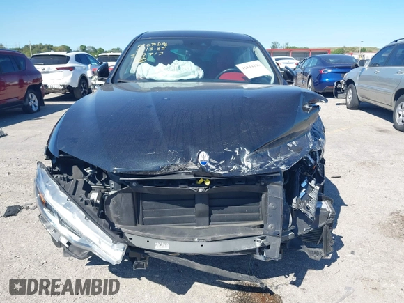 2023 Maserati Levante z VIN ZN661YUM3PX429958, wystawiony jako IAAI lot #41844196 z przebiegiem 19 878 mil mil oraz . Historia ofert i sprzedaży dostępna na DreamBid. Obrazek 6.