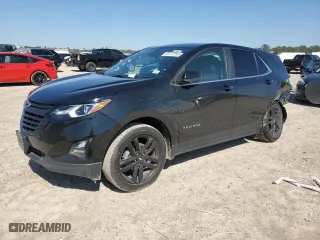 2021 Chevrolet Equinox LT with VIN 3GNAXKEV1ML360474, listed as a Copart auction lot 46172785 with 33,005 mi miles and Salvage Title. Bid and sale history available at carsss.com. Image 1.