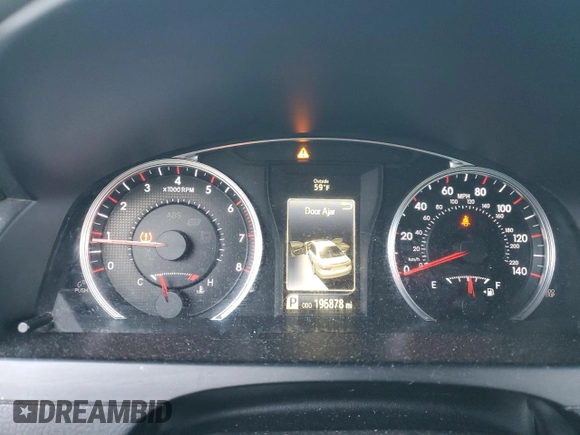 2015 Toyota Camry XLE with VIN 4T1BF1FK3FU491098, listed as a Copart auction lot 73188354 with 196,878 mi miles and Salvage Title. Bid and sale history available at DreamBid. Image 9.