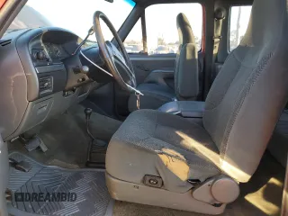 1992 Ford F-250 with VIN 1FTHX26M2NKB70294, listed as a Copart auction lot 42236995 with 223,001 mi miles and Clean Title. Bid and sale history available at carsss.com. Image 7.