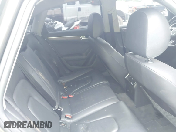2014 Audi A4 Premium Plus z VIN WAUFFAFL7EN006692, wystawiony jako IAAI lot #42354027 z przebiegiem 99 560 mil mil oraz . Historia ofert i sprzedaży dostępna na DreamBid. Obrazek 8.