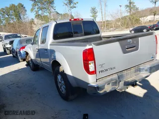2018 Nissan Frontier SV V6 with VIN 1N6DD0ER5JN724779, listed as a IAAI auction lot 41716717 with 92,737 mi miles. Bid and sale history available at carsss.com. Image 3.
