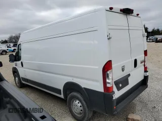 2022 Ram ProMaster Cargo with VIN 3C6LRVDG8NE134557, listed as a Copart auction lot 45320955 with 26,731 mi miles and Salvage Title. Bid and sale history available at carsss.com. Image 2.