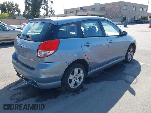 2004 Toyota Matrix Std with VIN 2T1KR32E74C260772, listed as a IAAI auction lot 42183991 with 1 mi miles. Bid and sale history available at carsss.com. Image 4.