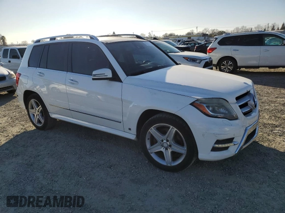 2013 Mercedes-Benz GLK 250 with VIN WDCGG0EB0DG131389, listed as a Copart auction lot 42382655 with 231,906 mi miles and Clean Title. Bid and sale history available at DreamBid. Image 4.
