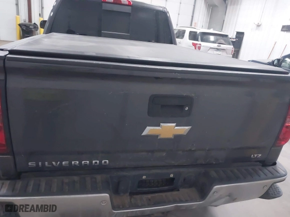 2014 Chevrolet Silverado 1500 LTZ with VIN 3GCUKSEC0EG135671, listed as a IAAI auction lot 41539503 with 182,127 mi miles. Bid and sale history available at carsss.com. Image 16.