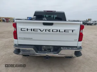 2021 Chevrolet Silverado 1500 LT with VIN 3GCUYDED9MG210269, listed as a IAAI auction lot 41630134 with 96,127 mi miles. Bid and sale history available at carsss.com. Image 17.