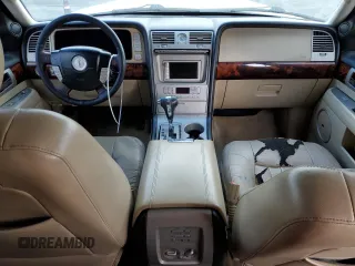 2006 Lincoln Navigator Luxury with VIN 5LMFU275X6LJ24417, listed as a Copart auction lot 77639894 with 142,665 mi miles and Salvage Title. Bid and sale history available at carsss.com. Image 8.