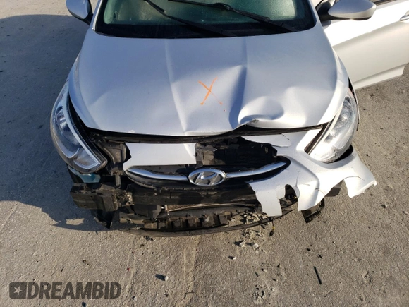 2016 Hyundai Accent SE with VIN KMHCT4AE0GU982889, listed as a Copart auction lot 40371703 with 112,550 mi miles. Bid and sale history available at carsss.com. Image 12.