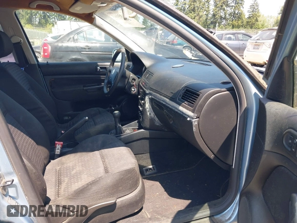 2005 Volkswagen Jetta GL с VIN 3VWRA69M15M023804, выставлен на аукционе IAAI как лот 42803163 с пробегом 133 701 миль миль и . История ставок и продаж доступна на DreamBid. Изображение 5.