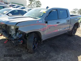 2024 Chevrolet Silverado 1500 Custom Trail Boss with VIN 3GCUDCED7RG199821, listed as a IAAI auction lot 41715765 with 32,957 mi miles. Bid and sale history available at carsss.com. Image 17.