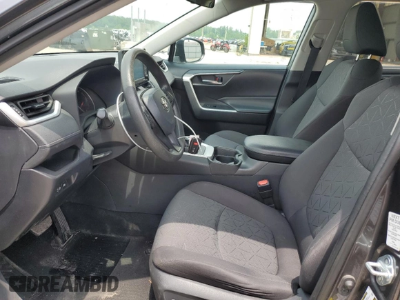 2021 Toyota RAV4 XLE with VIN 2T3W1RFVXMC102648, listed as a Copart auction lot 59706965 with 85,545 mi miles and Salvage title. Bid and sale history available at DreamBid. Image 7.