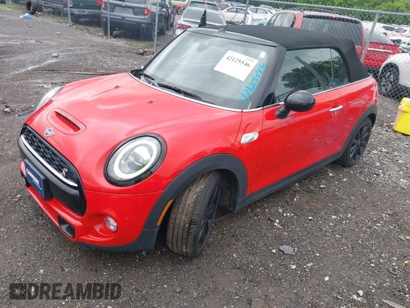 2019 MINI Convertible Cooper S с VIN WMWWG9C51K3E39565, выставлен на аукционе IAAI как лот 42125546 с пробегом 58 634 миль миль и . История ставок и продаж доступна на DreamBid. Изображение 17.