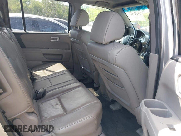 2010 Honda Pilot EX-L z VIN 5FNYF4H52AB030516, wystawiony jako IAAI lot #42196317 z przebiegiem 168 861 mil mil oraz . Historia ofert i sprzedaży dostępna na DreamBid. Obrazek 8.