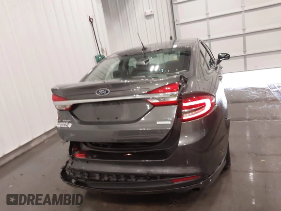 2017 Ford Fusion SE with VIN 3FA6P0HDXHR252448, listed as a IAAI auction lot 41709141 with 111,501 mi miles. Bid and sale history available at carsss.com. Image 16.