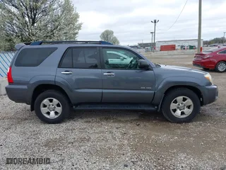 2006 Toyota 4Runner SR5 with VIN JTEBU14R860097237, listed as a IAAI auction lot 42087533 with 249,482 mi miles. Bid and sale history available at carsss.com. Image 13.