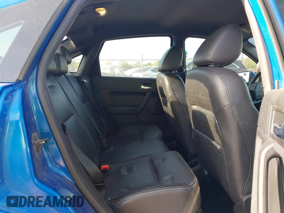 2011 Ford Focus SES with VIN 1FAHP3GN8BW103254, listed as a IAAI auction lot 42068869 with 131,901 mi miles. Bid and sale history available at carsss.com. Image 8.
