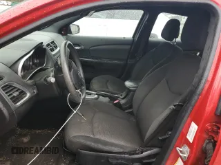 2014 Dodge Avenger SE z VIN 1C3CDZAG2EN219090, wystawiony jako Copart lot #51051015 z przebiegiem 226 976 mil mil oraz Szkoda całkowita • Salvage title. Historia ofert i sprzedaży dostępna na DreamBid. Obrazek 7.