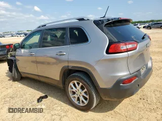 2018 Jeep Cherokee Latitude with VIN 1C4PJLCB3JD538843, listed as a Copart auction lot 58538935 with 88,630 mi miles and Salvage title. Bid and sale history available at DreamBid. Image 2.