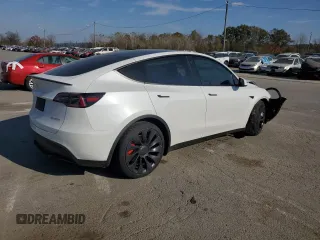 2022 Tesla Model Y Performance with VIN 7SAYGDEF5NF313270, listed as a Copart auction lot 78225584 with 41,166 mi miles and Salvage title. Bid and sale history available at DreamBid. Image 3.