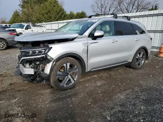 2023 Kia Sorento Hybrid SX Prestige with VIN KNDRKDLG4P5227965, listed as a Copart auction lot 84883134 with 17,728 mi miles and Salvage Title. Bid and sale history available at carsss.com. Image 1.