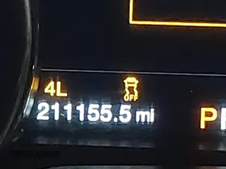 2015 Ford F-150 XLT with VIN 1FTEW1EG4FFB88589, listed as a IAAI auction lot 41877036 with 211,155 mi miles. Bid and sale history available at carsss.com. Image 16.