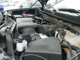 2024 Chevrolet Silverado 1500 ZR2 with VIN 3GCUDHEL8RG325057, listed as a IAAI auction lot 43080437 with 26,712 mi miles and . Bid and sale history available at DreamBid. Image 19.