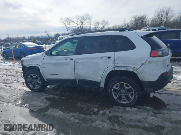 2019 Jeep Cherokee Trailhawk Elite with VIN 1C4PJMBX0KD315275, listed as a IAAI auction lot 41630464 with 94,558 mi miles. Bid and sale history available at carsss.com. Image 14.