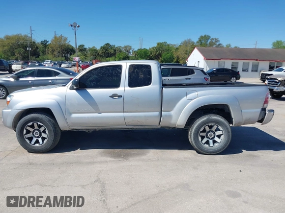 2009 Toyota Tacoma with VIN 5TEUU42N79Z602719, listed as a IAAI auction lot 41750519 with 214,172 mi miles. Bid and sale history available at carsss.com. Image 14.