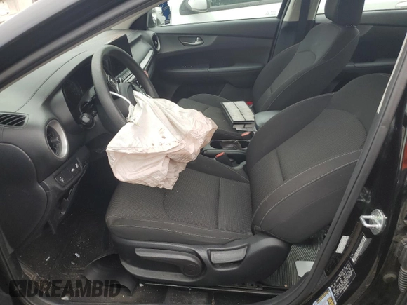 2021 Kia Forte LXS z VIN 3KPF24AD3ME369493, wystawiony jako Copart lot #51970945 z przebiegiem 37 006 mil mil oraz Szkoda całkowita • Salvage title. Historia ofert i sprzedaży dostępna na DreamBid. Obrazek 7.