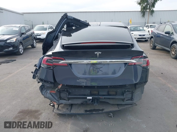2016 Tesla Model X 70D with VIN 5YJXCAE27GF015175, listed as a IAAI auction lot 41074929 with 115,130 mi miles. Bid and sale history available at carsss.com. Image 17.