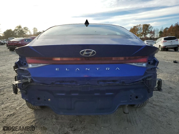 2022 Hyundai Elantra Essential with VIN KMHLM4AG4NU334290, listed as a Copart auction lot 81979384 with 45,547 mi miles and Salvage Title. Bid and sale history available at carsss.com. Image 6.