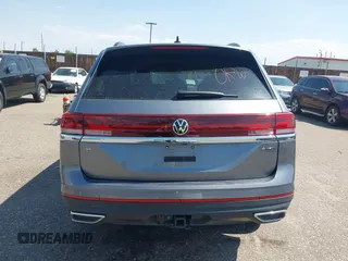 2025 Volkswagen Atlas SE with VIN 1V2HR2CA8SC512047, listed as a IAAI auction lot 42666603 with 6,398 mi miles and . Bid and sale history available at DreamBid. Image 16.