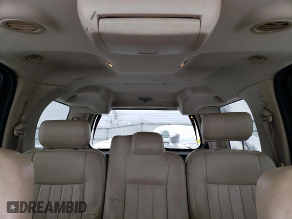 2004 Lincoln Navigator Luxury z VIN 5LMFU28R94LJ25315, wystawiony jako Copart lot #41477625 z przebiegiem 221 849 mil mil oraz Nie do naprawy • Non repairable. Historia ofert i sprzedaży dostępna na DreamBid. Obrazek 10.