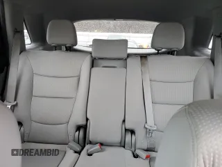 2013 Kia Sorento LX with VIN 5XYKTDA28DG338933, listed as a Copart auction lot 43391775 with 154,349 mi miles and Clean Title. Bid and sale history available at carsss.com. Image 10.