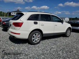 2007 Audi Q7 z VIN WA1AY74L17D034858, wystawiony jako Copart lot #56192315 z przebiegiem 175 589 mil mil oraz Czysty tytuł • Clean title. Historia ofert i sprzedaży dostępna na DreamBid. Obrazek 3.