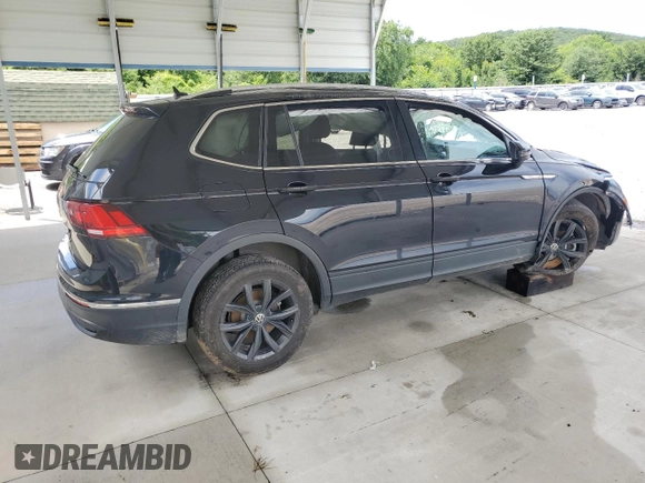 2024 Volkswagen Tiguan SE z VIN 3VV3B7AX5RM124854, wystawiony jako Copart lot #63654575 z przebiegiem 28 495 mil mil oraz Czysty tytuł • Clean title. Historia ofert i sprzedaży dostępna na DreamBid. Obrazek 3.