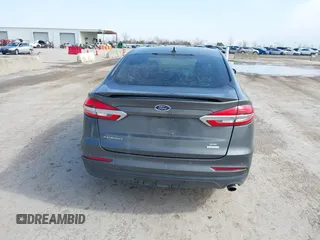 2020 Ford Fusion SE with VIN 3FA6P0HD7LR169021, listed as a IAAI auction lot 41575796 with 77,824 mi miles. Bid and sale history available at carsss.com. Image 17.