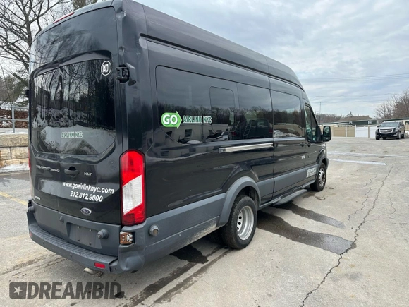 2016 Ford Transit XL z VIN 1FBVU4XG7GKA91629, wystawiony jako Copart lot #48024805 z przebiegiem 191 480 mil mil oraz Czysty tytuł • Clean title. Historia ofert i sprzedaży dostępna na DreamBid. Obrazek 3.