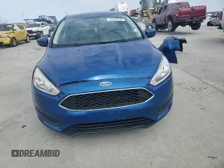 2018 Ford Focus SE z VIN 1FADP3F22JL328761, wystawiony jako Copart lot #45220705 z przebiegiem 71 639 mil mil oraz Szkoda całkowita • Salvage title. Historia ofert i sprzedaży dostępna na DreamBid. Obrazek 11.