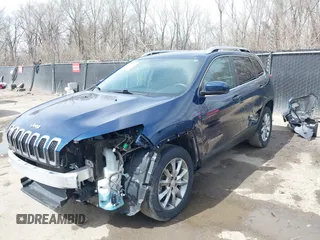 2018 Jeep Cherokee Limited with VIN 1C4PJMDB5JD562002, listed as a IAAI auction lot 41806090 with 116,706 mi miles. Bid and sale history available at carsss.com. Image 19.